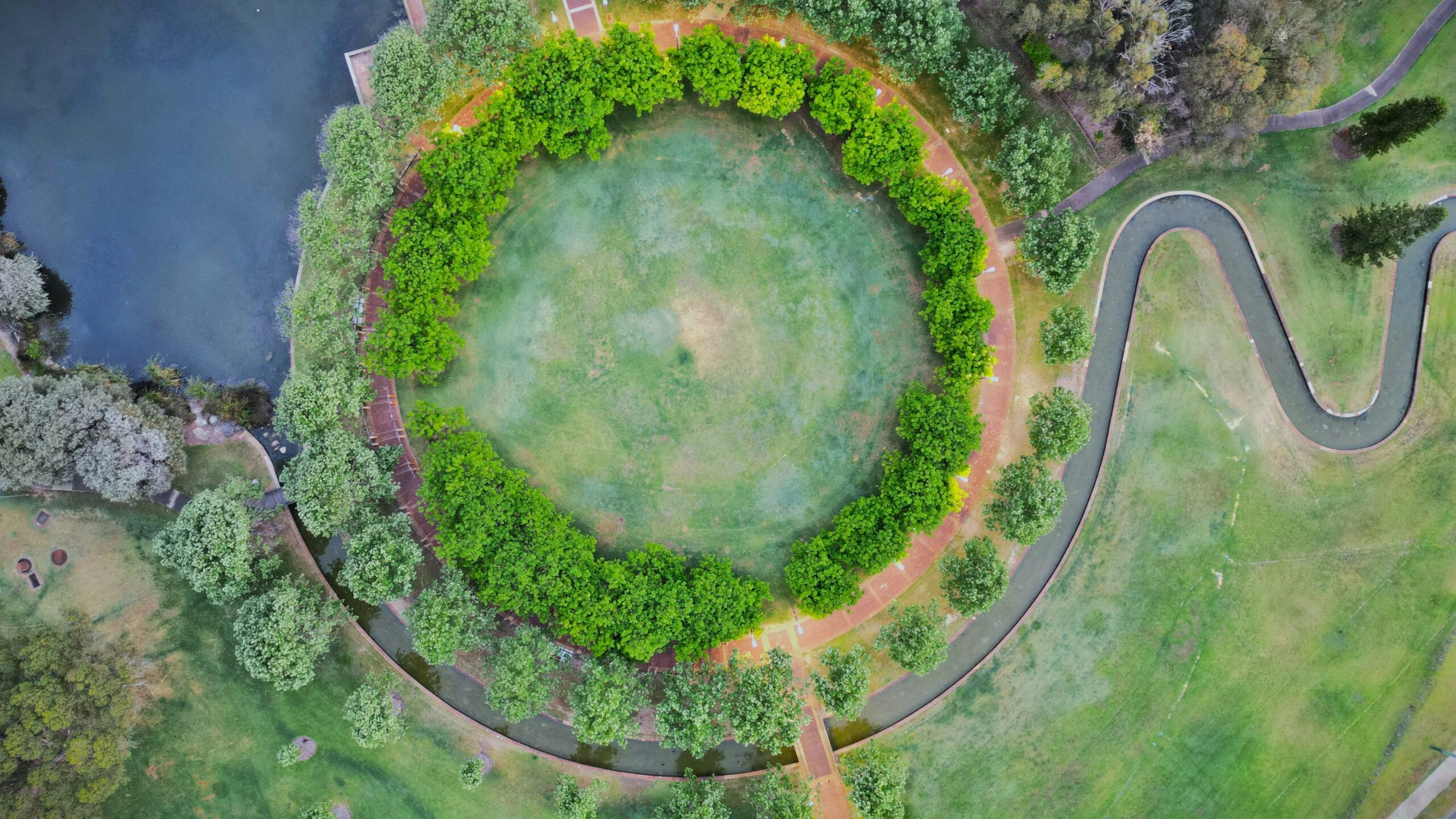 ian-ZdV7DBgJz_g-unsplash-scaled
