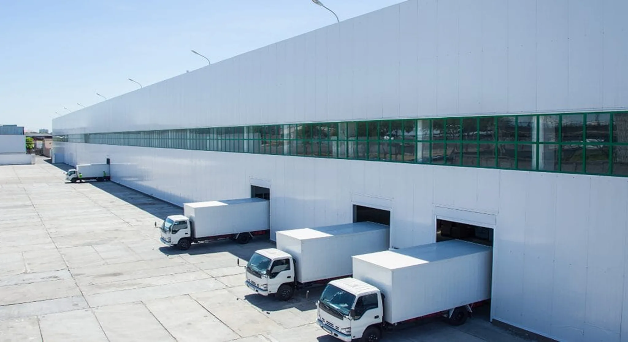 Distribution center with trucks at the loading docks